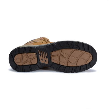 New Balance Calibre Mid Boot